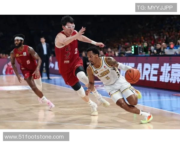 南京篮球队在挑战赛中的速度表现分析与战术探讨