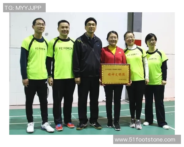 李秀英亲授羽毛球技巧与心得体会助你提升球技的秘密分享