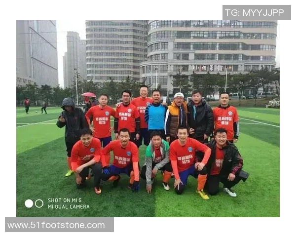 成都足球队与西安足球队赛后分析力量对比与战术总结